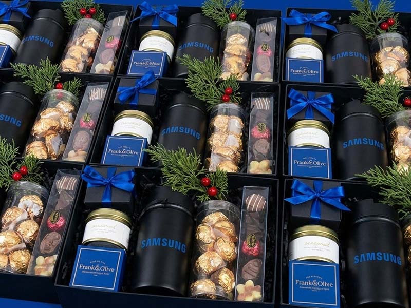 Corporate gifting and merchandise